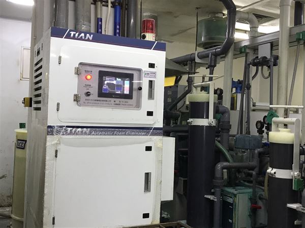 顯影用破泡機(jī)01.jpg 顯影用破泡機(jī)01.jpg