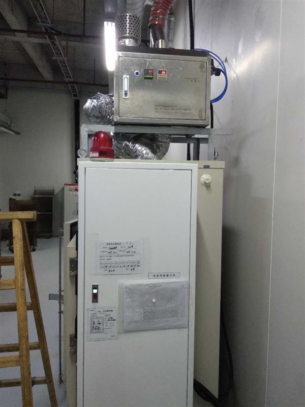 節(jié)能器現(xiàn)場(chǎng)實(shí)拍 節(jié)能器現(xiàn)場(chǎng)實(shí)拍